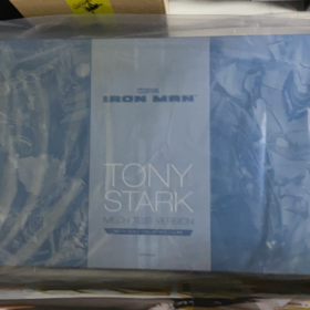 Hottoys MMS581 MMS581B Iron Man Tony Stark Mech Test Version
