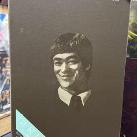 Hottoys Bruce Lee In Suit Business Version MIS011