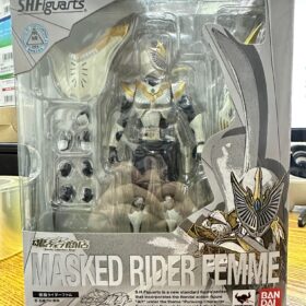 Bandai Shf Masked Rider Femme
