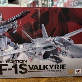 Macross VF-1S Valkyrie Movie Edition