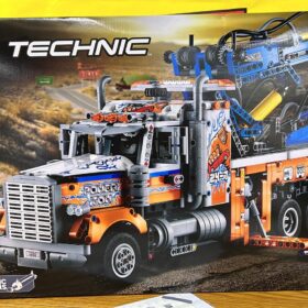 Lego 42128 Heavy-Duty Tow Truck