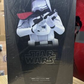 Hottoys MMS322 Star Wars First Order Stormtrooper Officer