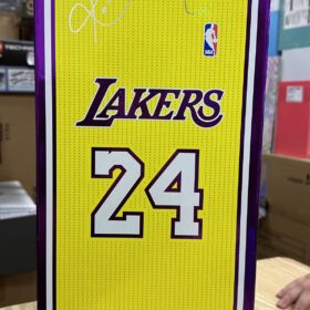 Enterbay Rm-1065 Kobe Bryant Angeles Lakers