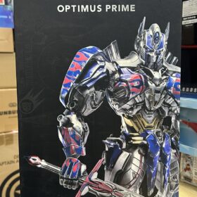 Comicave Studio Optimus Prime The Last Knight Transformers
