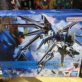 Bandai Metal Robot Rising Freedom Gundam