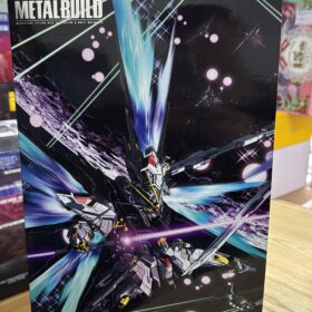Bandai Metal Build Strike Freedom Gundam ZGMF-X20A