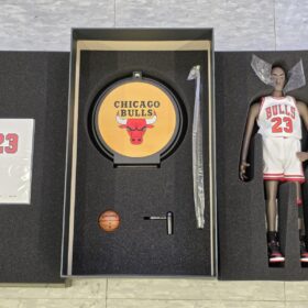 Enterbay X Eric So 1/6 EE-1001 Michael Jordan Limited Edition White
