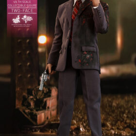 全新 Hottoys MMS546 The Dark Knight Batman Two Face 雙面人 蝙蝠俠