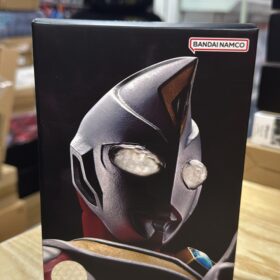 Bandai S.H.Figuarts Shf Ultraman Dyna Flash Type
