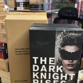 開封品 通病爆皮 Hottoys MMS188 Dark Knight Rises Catwoman 貓女