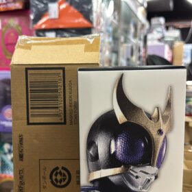 Bandai S.H.Figuarts Shf Masked Rider Kuuga Dragon Form