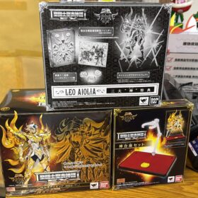 Bandai Saint Seiya Myth Cloth EX Leo Aiolia God Cloth