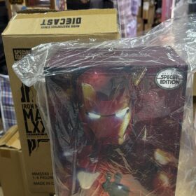 Hottoys MMS543 SP Ironman Mark 85 MK 85 Avengers Endgame