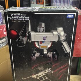 Takara Tomy Masterpiece MP-5 Megatron Transformers