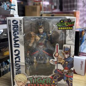 Bandai S.H.Figuarts Shf Origami Cyclone Tiger & Bunny