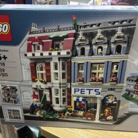 Lego 10218 Pet Shop Modular Building