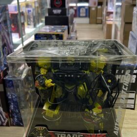 全新 Hasbro Transformer Movie Autobot Ratchet Voyager Class Metallic 變形金剛 電影 力捷 金屬色 孩之寶