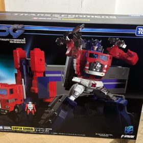 Takara Tomy Transformer Masterpiece MPG-09 Cybertron Commander Super Ginrai Master Force
