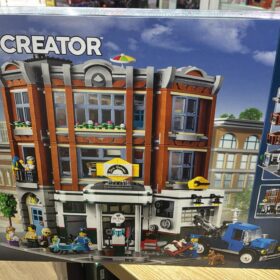 Lego 10264 Corner Garage Modular Building Creator Expert