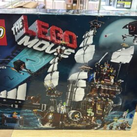 Lego 70810 Metal Beard S Sea Cow Lego Movie