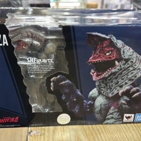 Bandai S.H.Figuarts Shf Ultraman Golza