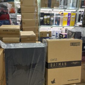 Hottoys DX12 The Dark Knight Batman