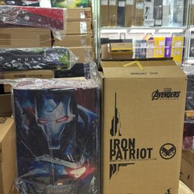 Hottoys MMS547 Iron Patriot Avengers Endgame War Machine