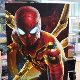 Hottoys MMS482 Iron Spider Spiderman Avengers Infinity War