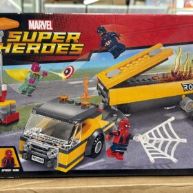 Lego 76067 Tanker Truck Takedown Captain America Civil War Marvel Superheroes