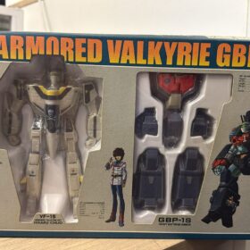 Toynami Macross VF-1S Armored Valkyrie GBP-1S