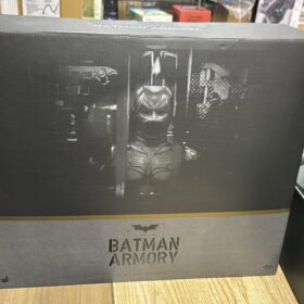 Hottoys MMS234 Batman Armory Dark Knight With Batman 蝙蝠俠 武器庫