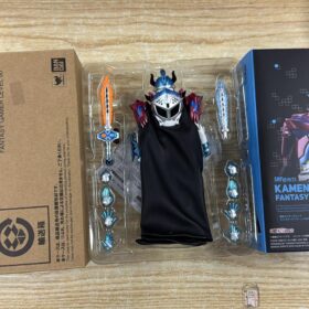 開封品 自改斗蓬 Bandai S.H.Figuarts Shf Kamen Rider Brave Fantasy Gamer Level 50 幪面超人