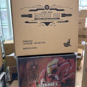 全新 Hottoys DS004 Ironman Mark 7 MK 7 Open Armor Edition Version 鐵甲奇俠 鋼鐵人 鋼鐵俠