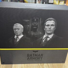 開封品 Hottoys MMS236 The Dark Knight Batman Armory With Bruce Wayne And Alfred Pennyworth 黑暗騎士 蝙蝠俠 蝙蝠俠武器櫃