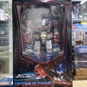 Threezero MDLX Transformers Optimus Prime